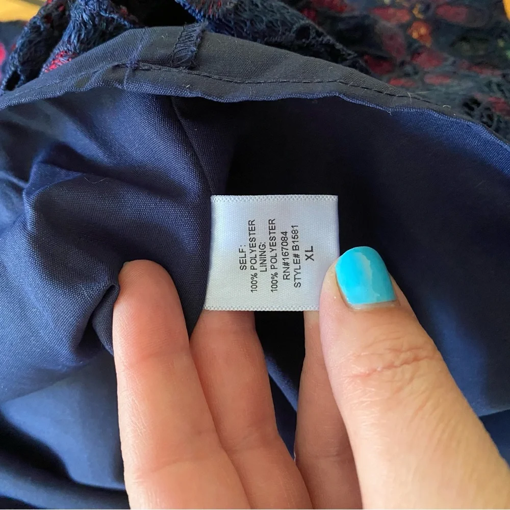 Tuckernuck Pomander Place Midnight Floral Lace Seraphina Midi Dress - Picture 16 of 16